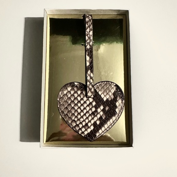 Purse Charm - Heart - Picture 4 of 6